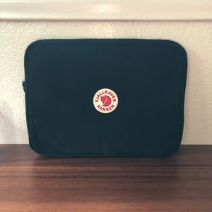 Fjallraven Kanken 13” laptop case